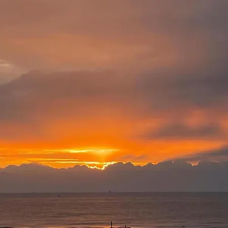 In Belgium With Sea Views 奥斯滕德