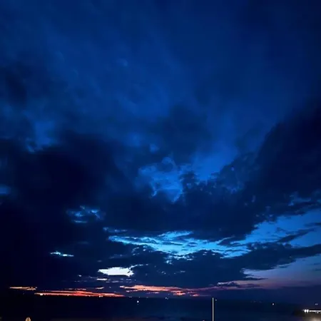 公寓 In Belgium With Sea Views